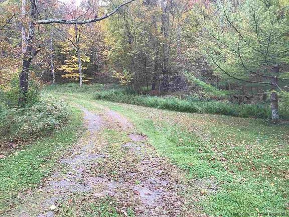 2nd image of 1604 Spruceton Rd
