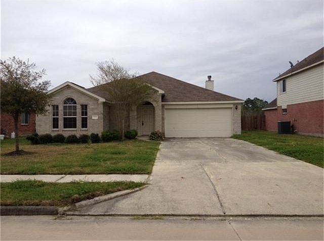 1st image of 3231 Dove Cove Cir