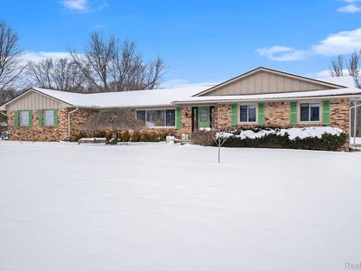 5203 Sunlyn St, Grand Blanc, MI, 48439