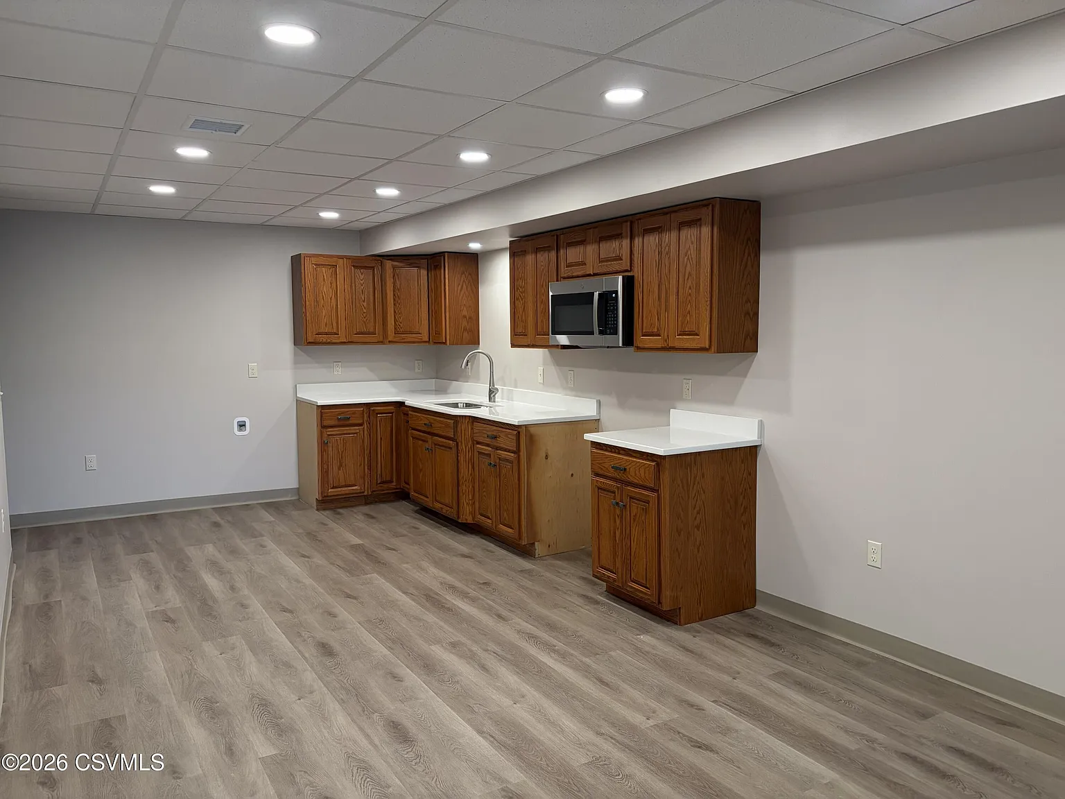 4 bed, 1400 sqft, $1,400 — Photo 4