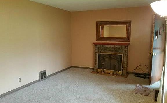3rd image of 16104 E Pacific Ave