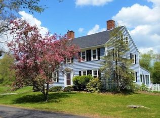31 West St, Foxboro, MA 02035