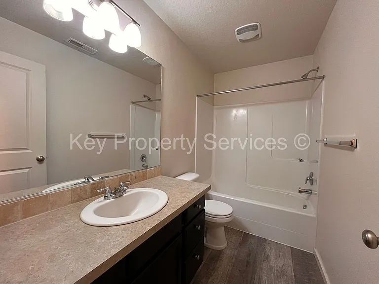 5600 NE 129th Pl — Photo 21