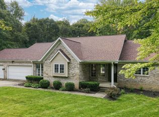 3232 Hamilton Rd, Medina, OH 44256