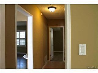 4th image of 723 De Haven St