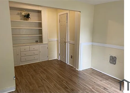 2 bed, $2,700 — Photo 2