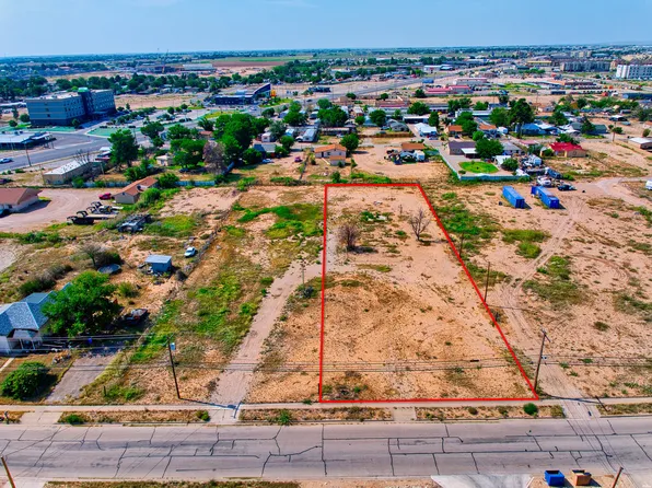 219 W Pecan St, Carlsbad, NM 88220