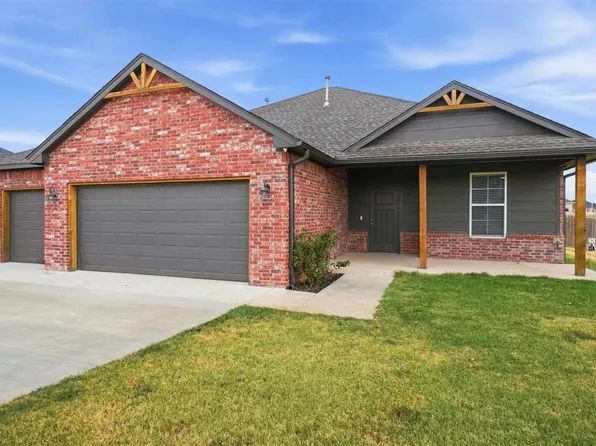 13694 NE Lafayette Dr, Elgin, OK 73538