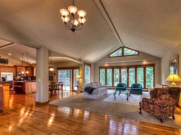 3rd image of 11515 N Ashley Ln