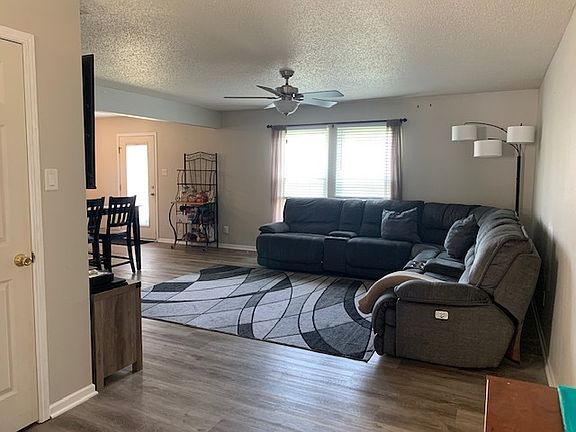 4th image of 6243 Alonzo Dr