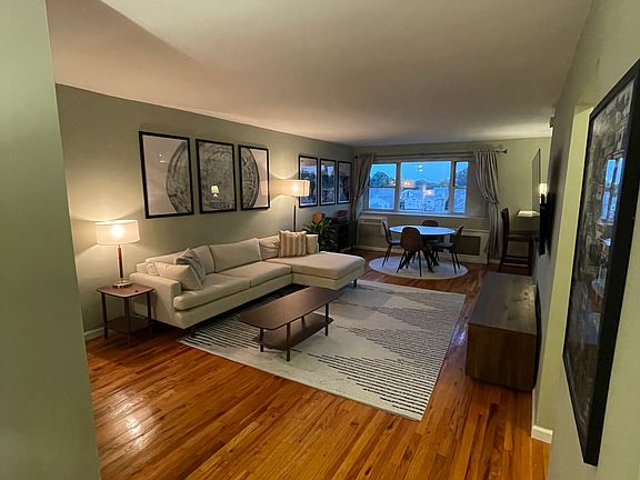 2nd image of 100 Lincoln Ave APT 19D