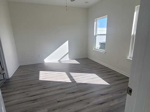 4th image of 6600 Hanworth Trce Lot 256