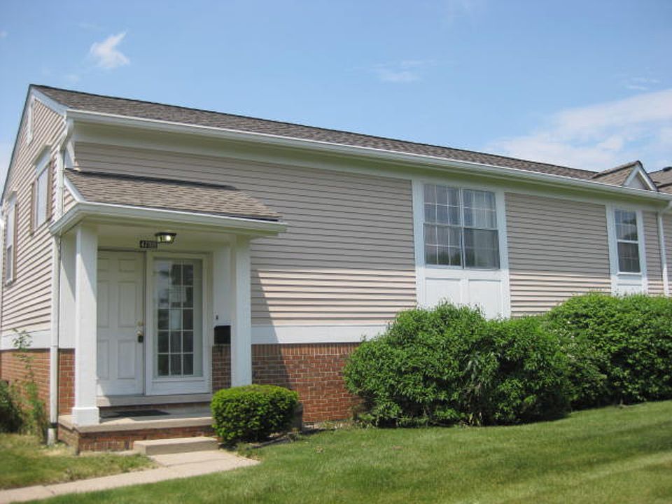 1st image of 42109 Pellston Dr #281