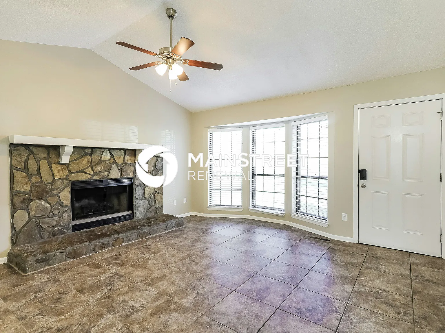 5002 Darlene Dr — Photo 3