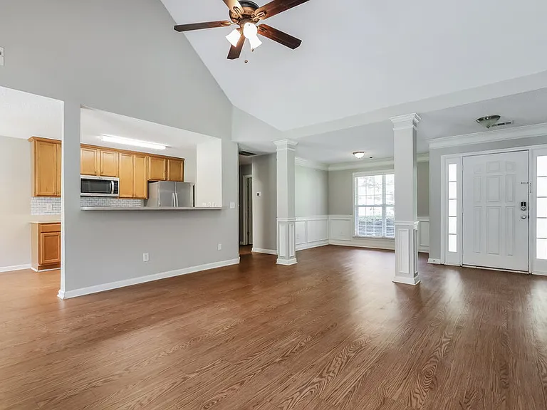 468 Haven Ridge Dr — Photo 7