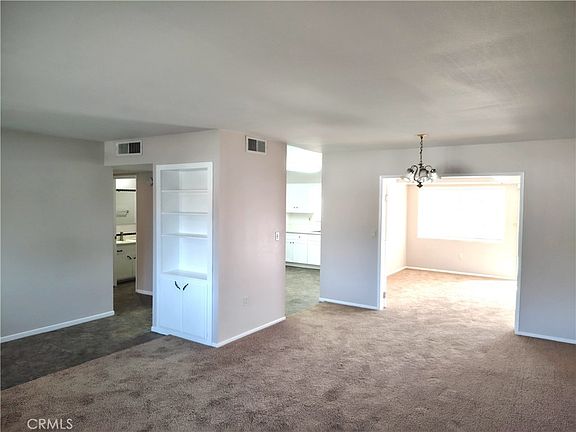 4th image of 27131 Pinehurst Rd