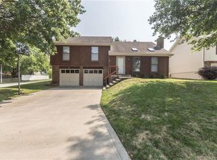 9901 W 49th Pl, Merriam, KS 66203