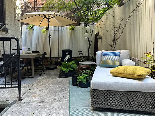 Sold by City Living | media 14