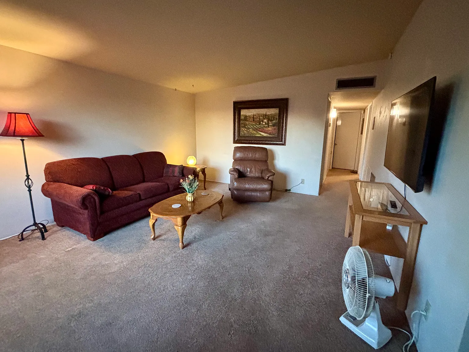 2124 N Rita Ave — Photo 4