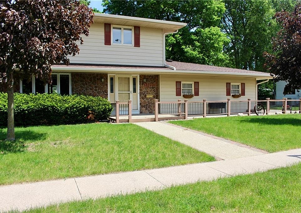 1st image of 1322 Northwestern Ave