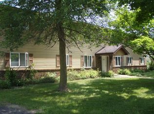 851 E 6th St APT C, New Richmond, WI 54017