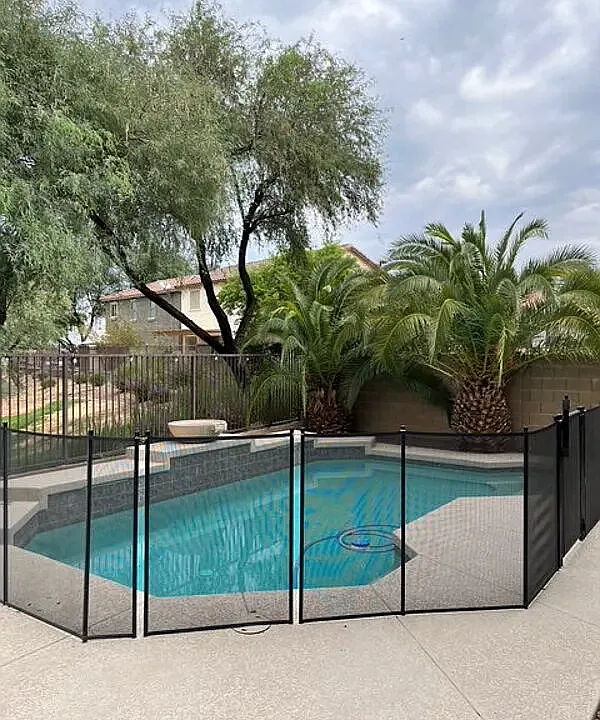 3718 E Sebastian Ln