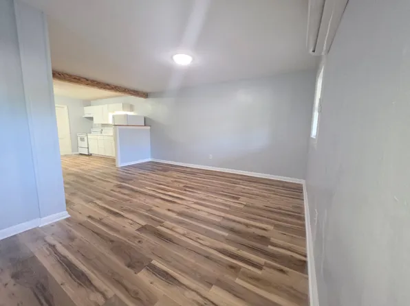 2422 Highland Dr APT 2, Knoxville, TN 37918