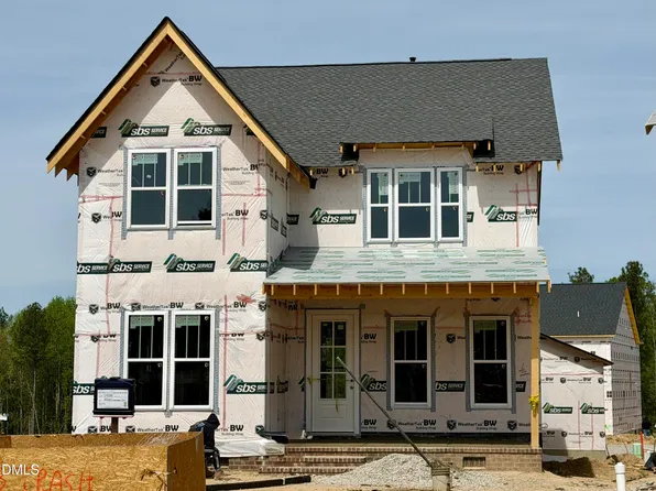 1820 Lumineer Ln, Wendell, NC 27591