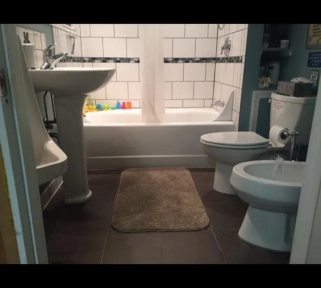 AMAZING fully loaded basement bathroom