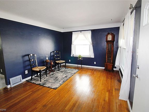2nd image of 12820 Willard Ave