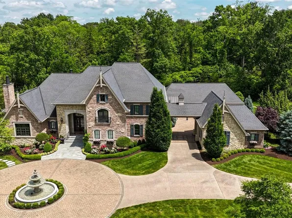 7740 Given Rd, Cincinnati, OH 45243