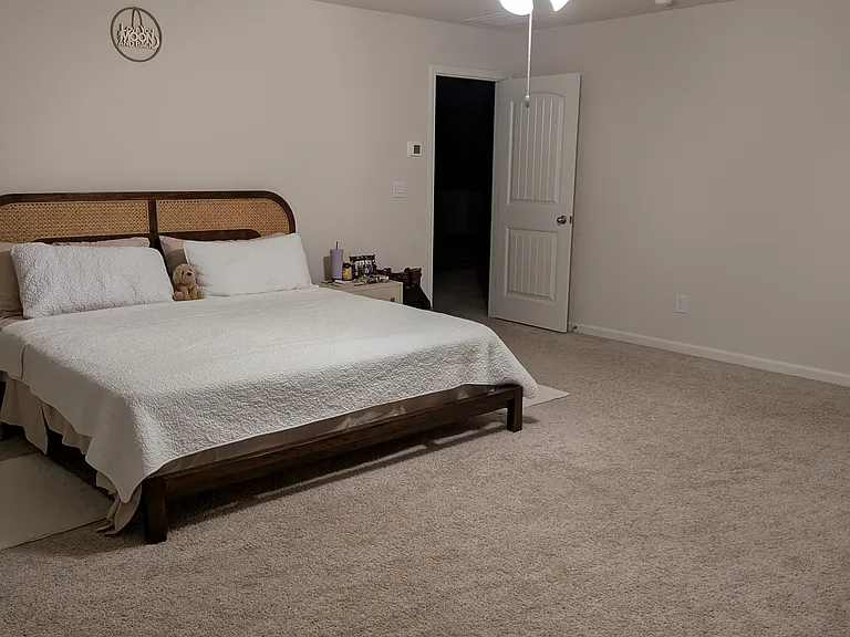 Master Bedroom - With Furniture