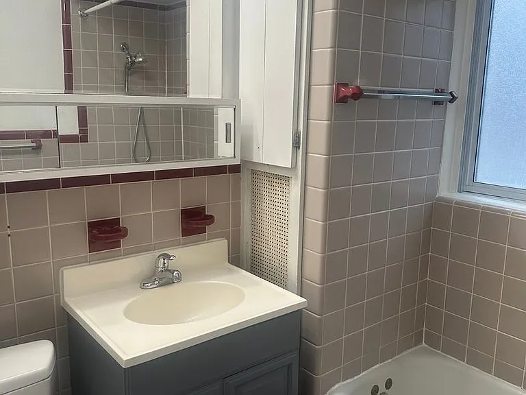 822 Hawthorn Ave — Photo 22