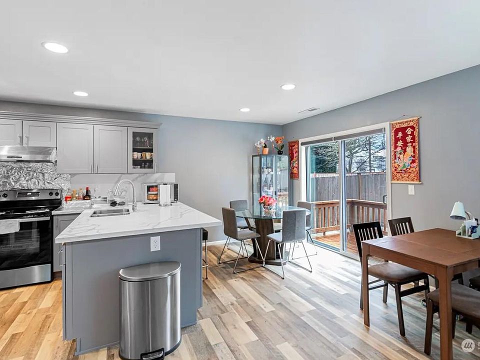 2nd image of 6840 42nd Street Ct E