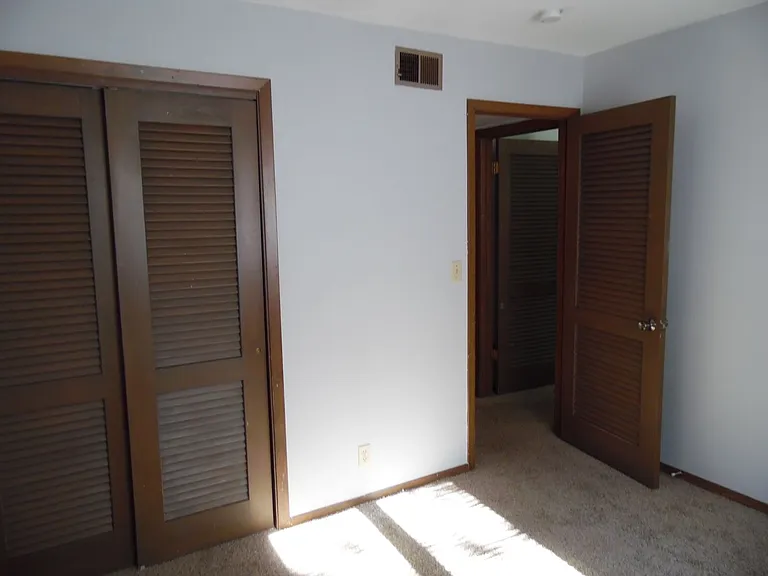 400 N Lake Ave — Photo 13