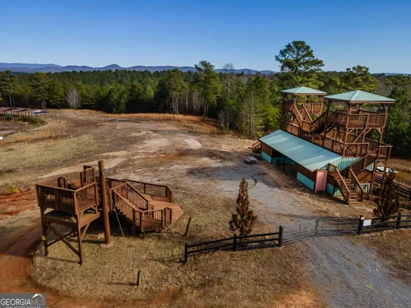 825 Young Loop, Fairmount, GA 30139