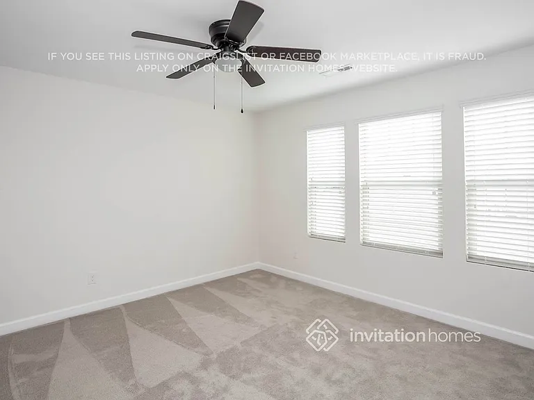 5715 Fenway Dr — Photo 12