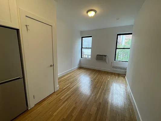 Rented by Compass | media 6