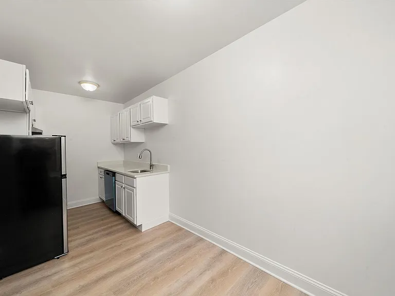 2600 Kimball LLC — Photo 65