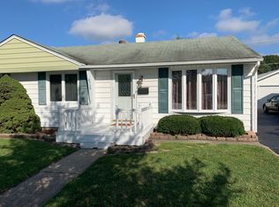 8759 S Kenton Ave, Hometown, IL 60456