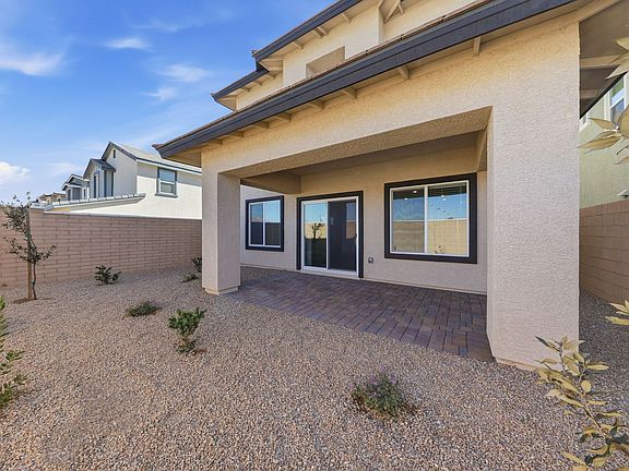 3rd image of 534 Red Lovebird Ave