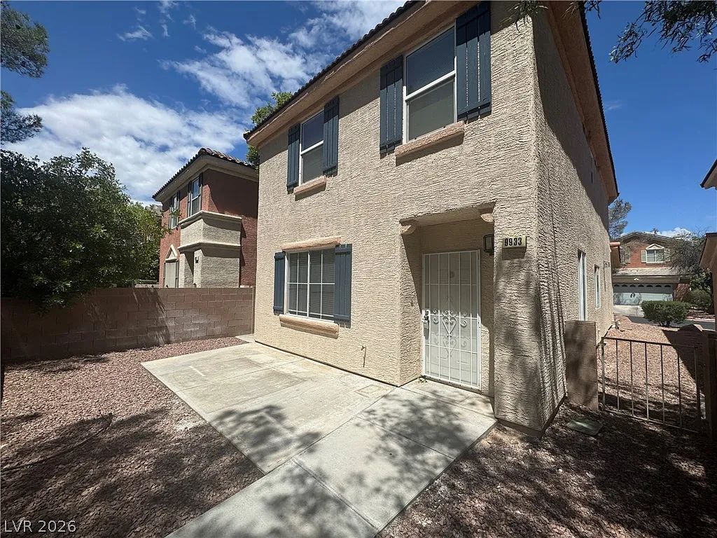 Building Photo - 9933 La Paca Ave