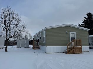 72 Hunters Rill, Lapeer, MI 48446