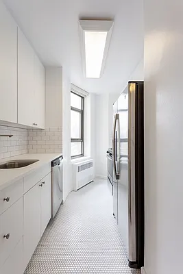 Rented by Mirador Real Estate | media 18