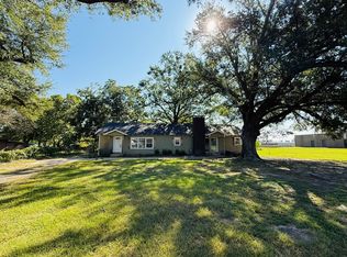 2615 Leopard Dr, Texarkana, TX 75501