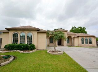 6004 Ledbetter St, Houston, TX 77087