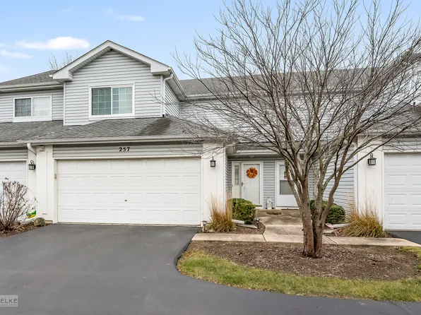 257 Kathryn Ln, North Aurora, IL 60542