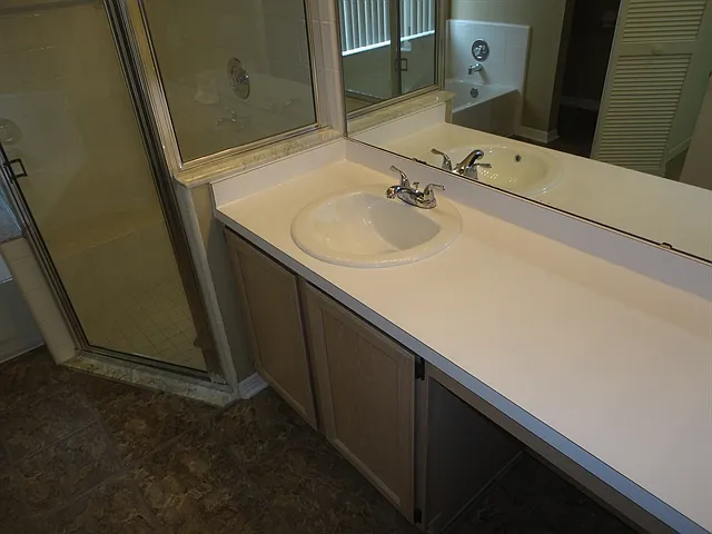 1632 Sand Key Cir — Photo 9