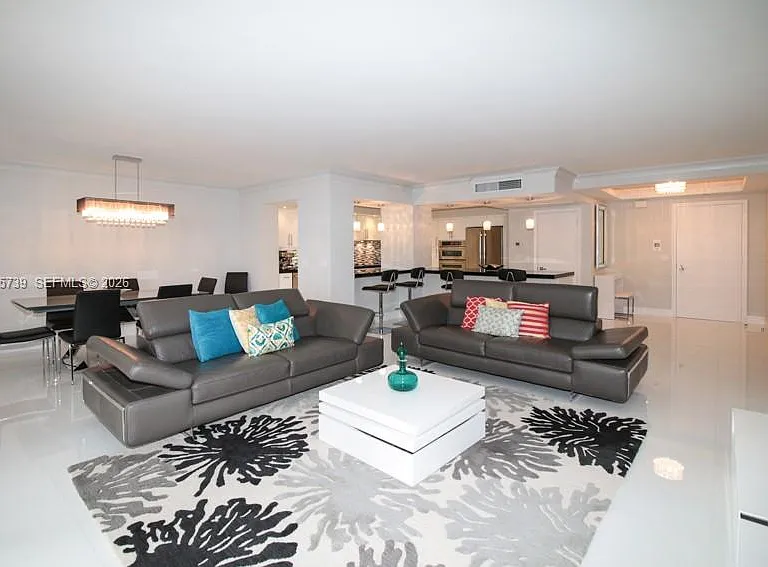 9801 Collins Ave #9W — Photo 2