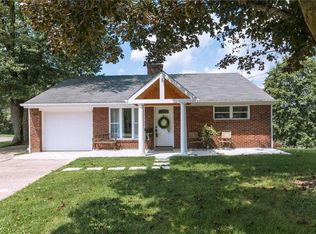 861 E McMurray Rd, Venetia, PA 15367